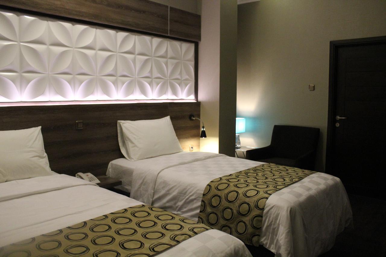 Fontana Hotel Jakarta Extérieur photo