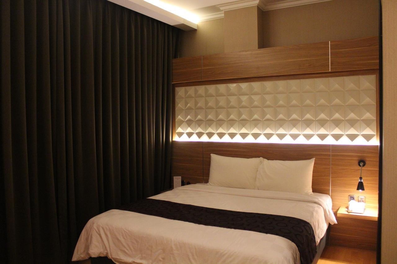 Fontana Hotel Jakarta Extérieur photo