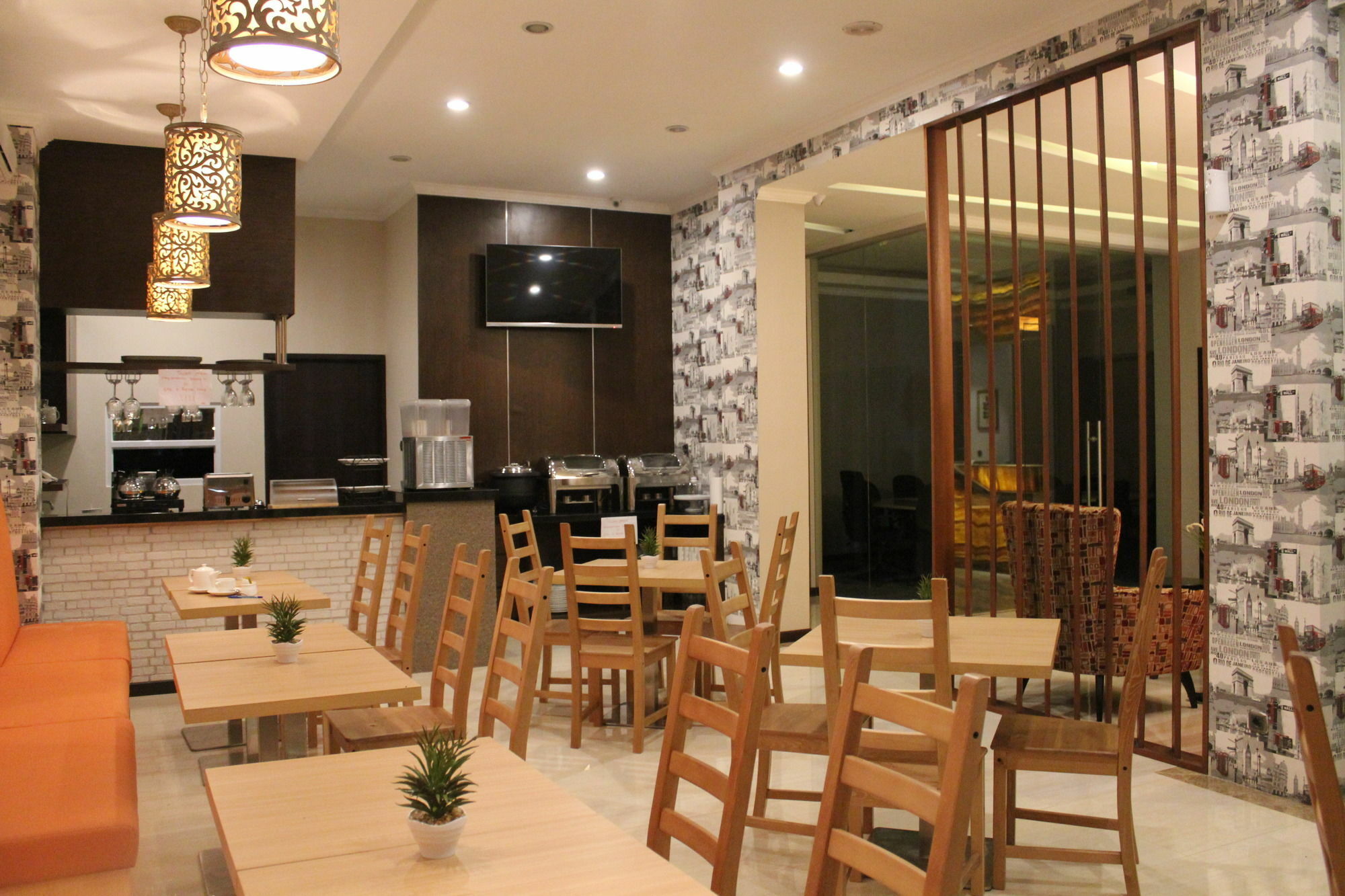 Fontana Hotel Jakarta Extérieur photo